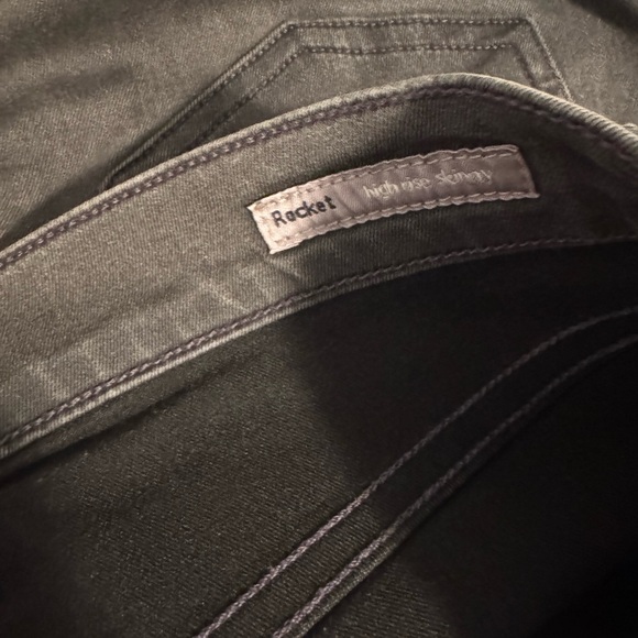 Citizens of Humanity Rocket Skinny Jean Size 24 - Picture 3 of 4